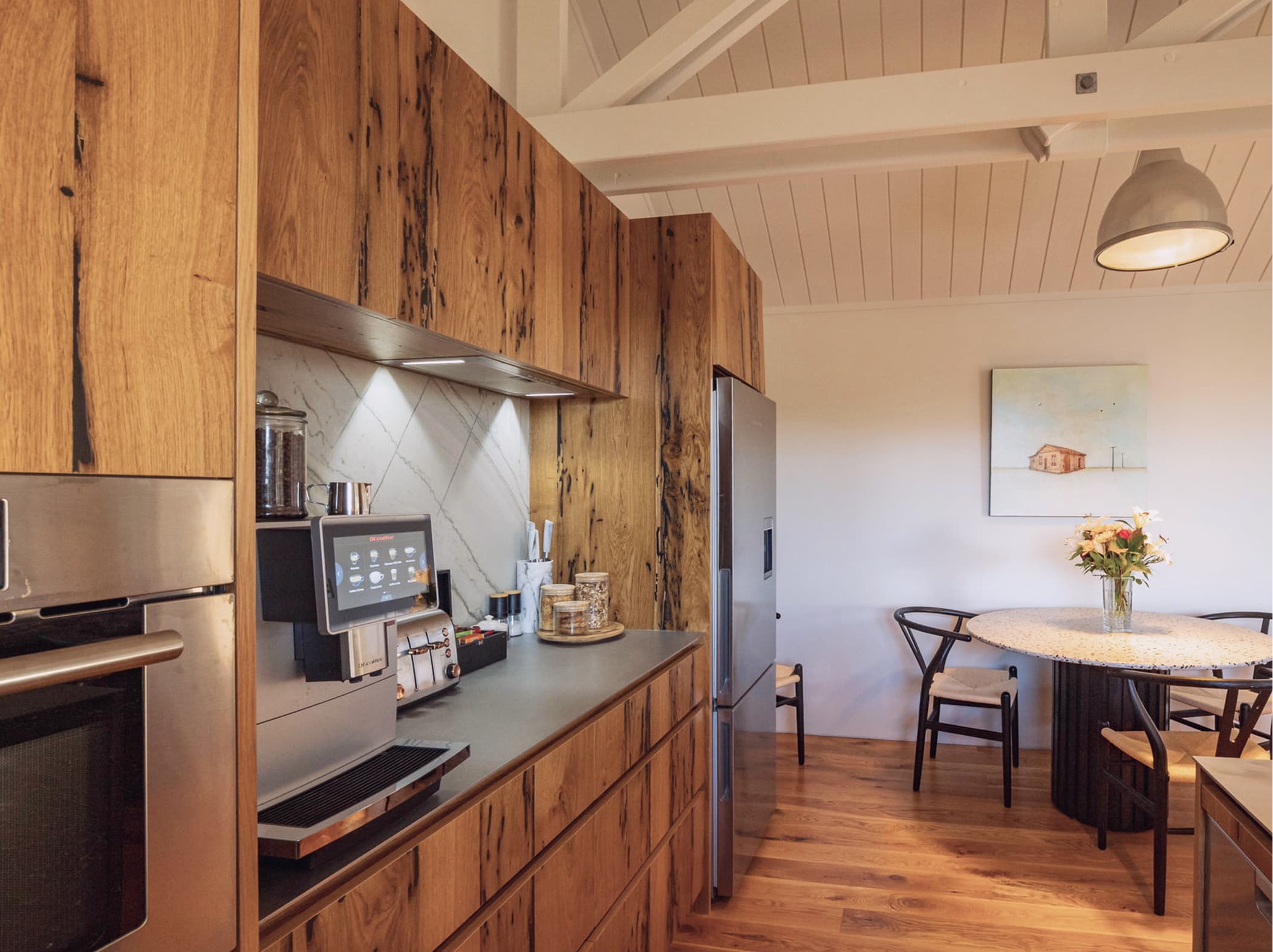 Kingfisher Apartment